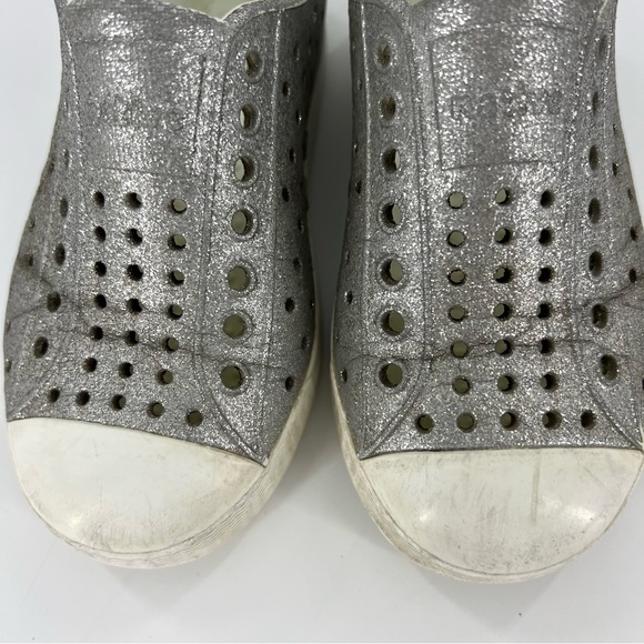 Native Jefferson Bling Slip On Sneakers Silver Disco Bling/ Shell White C9 - Picture 4 of 11